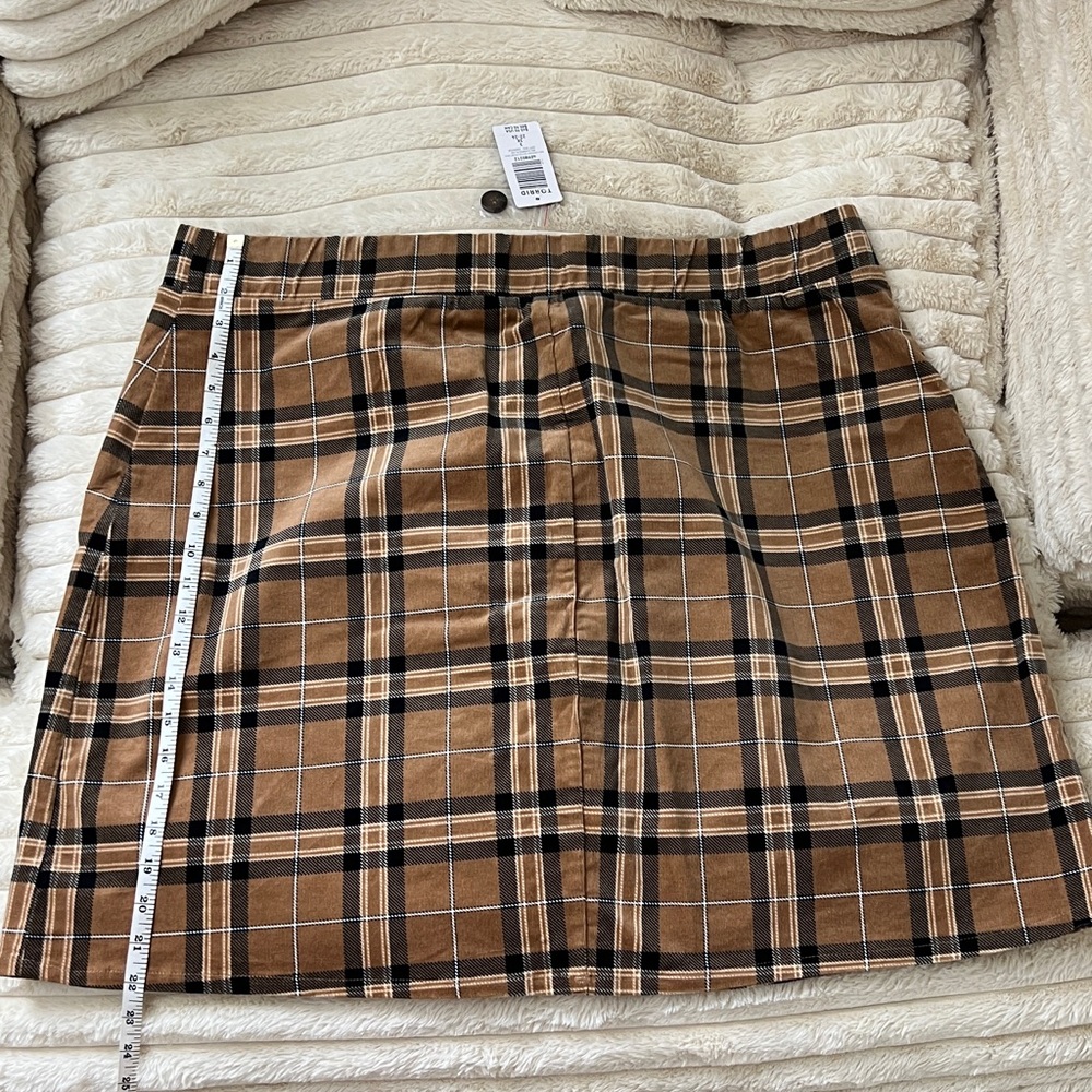*NWT* Torrid Corduroy Skirt - Picture 3 of 6